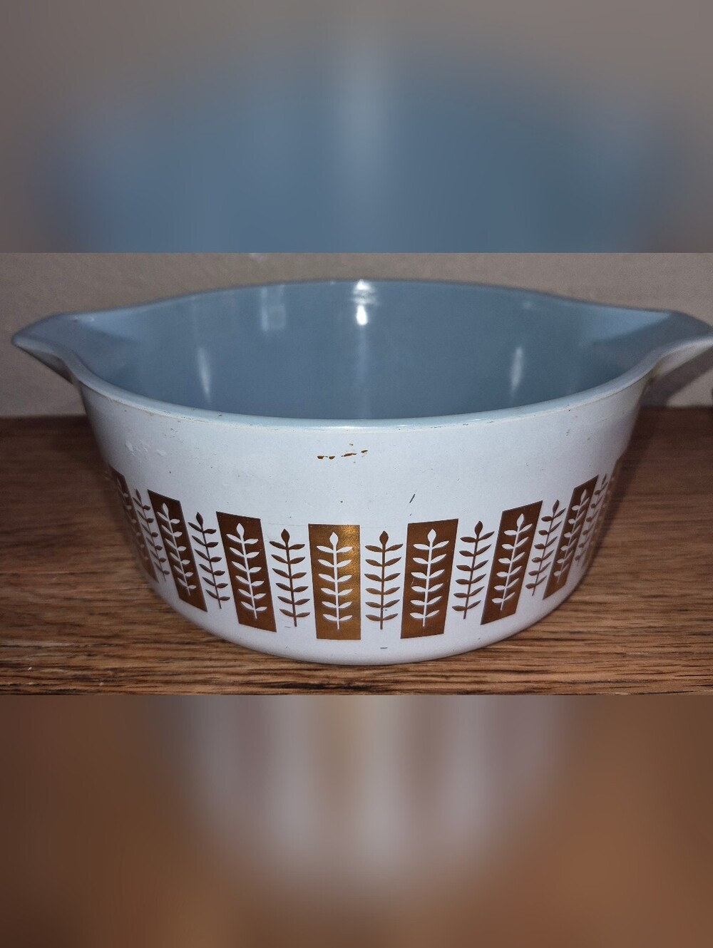 Vintage 1961 Pyrex Gourmet Delphite Casserole Dish